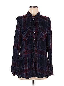 Maurices Long Sleeve Button-Down Shirt (view 1)