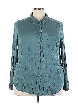 Torrid Long Sleeve Button-Down Shirt (view 1)
