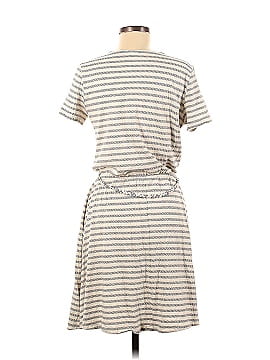 Old Navy Casual Dress (view 2)