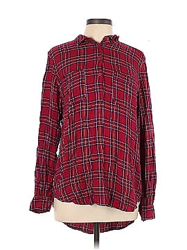 Universal Thread Long Sleeve Button-Down Shirt (view 1)