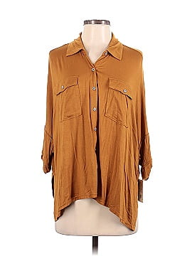 Urban Outfitters 3/4 Sleeve Button-Down Shirt (view 1)