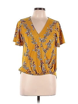 lola and grace Short Sleeve Blouse (view 1)