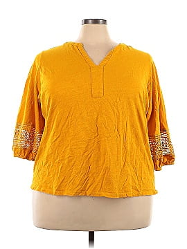 Ava & Viv 3/4 Sleeve Blouse (view 1)