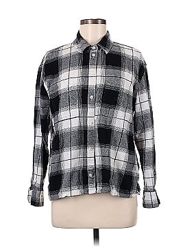 Old Navy Long Sleeve Button-Down Shirt (view 1)