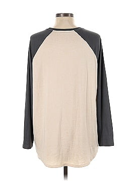 American Eagle Outfitters Long Sleeve T-Shirt (view 2)