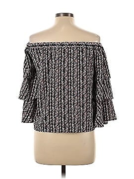 Romeo & Juliet Couture 3/4 Sleeve Blouse (view 2)