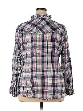 Torrid Long Sleeve Button-Down Shirt (view 2)