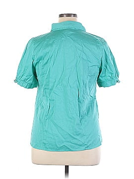 Lane Bryant Outlet Short Sleeve Button-Down Shirt (view 2)