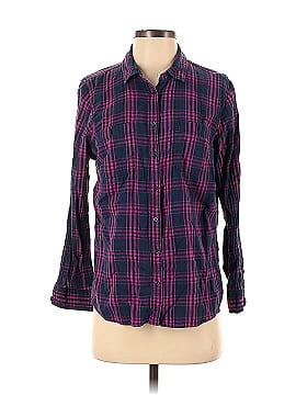 St. John's Bay Long Sleeve Button-Down Shirt (view 1)