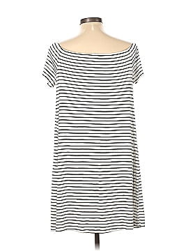 Old Navy Casual Dress (view 2)