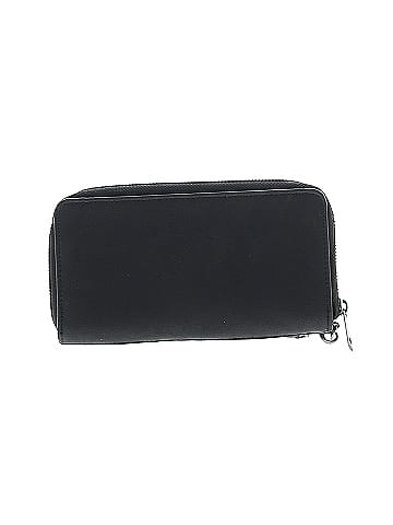 Unbranded Wristlet (view 2)
