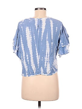 Style Envy Short Sleeve Top (view 2)