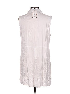 Simply Noelle Sleeveless Button-Down Shirt (view 2)