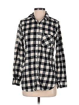 Old Navy Long Sleeve Button-Down Shirt (view 1)