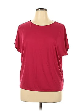 Uniqlo Short Sleeve T-Shirt (view 1)