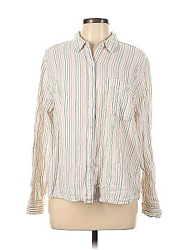 Universal Thread Long Sleeve Button-Down Shirt (view 1)