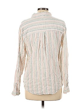 Universal Thread Long Sleeve Button-Down Shirt (view 2)