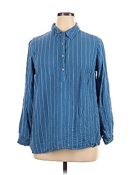 Croft & Barrow Long Sleeve Button-Down Shirt (view 1)