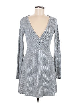 Urban Outfitters Casual Dress (view 1)