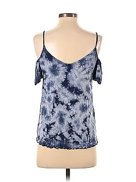 American Eagle Outfitters Sleeveless T-Shirt (view 2)