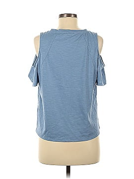 Vince Camuto Short Sleeve T-Shirt (view 2)