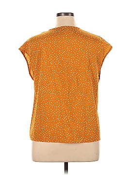 Shein Curve Sleeveless Blouse (view 2)