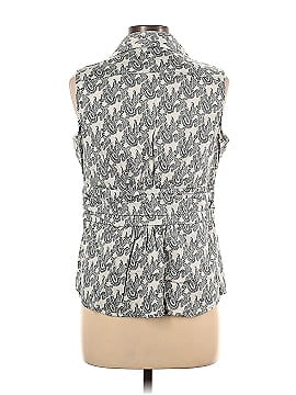 New York & Company Sleeveless Button-Down Shirt (view 2)