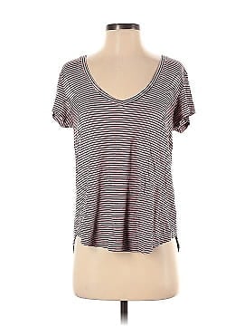 American Eagle Outfitters Short Sleeve T-Shirt (view 1)