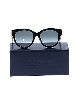 Louis Vuitton Sunglasses (view 2)