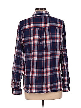 Old Navy Long Sleeve Button-Down Shirt (view 2)