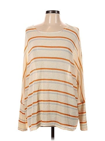 2 Hearts Poncho (view 1)