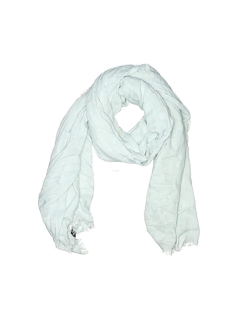 Click to view more detailed imagery on our partner's website Pre-owned Gap Scarf In Blue