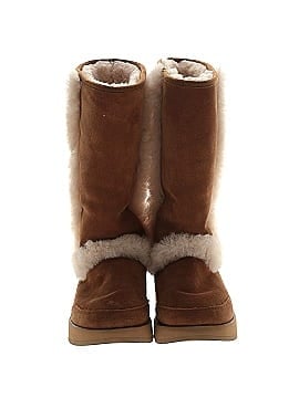 Ugg Boots (view 2)