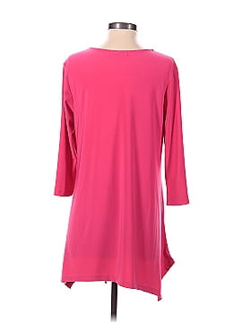 Alisha. D 3/4 Sleeve Top (view 2)