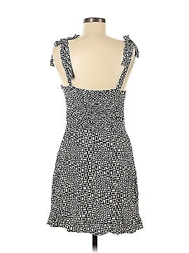 Urban Outfitters Casual Dress (view 2)