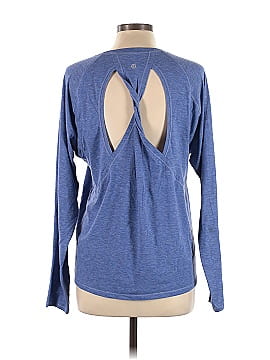 Lululemon Athletica Long Sleeve T-Shirt (view 2)