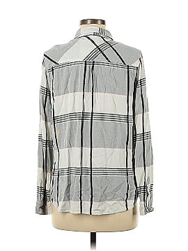 Universal Thread Long Sleeve Button-Down Shirt (view 2)