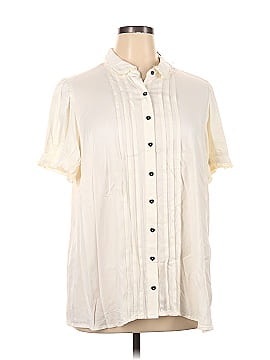Hot Topic Short Sleeve Button-Down Shirt (view 1)