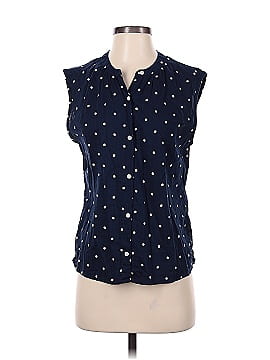 Old Navy Sleeveless Button-Down Shirt (view 1)