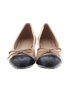 Unbranded Flats (view 2)