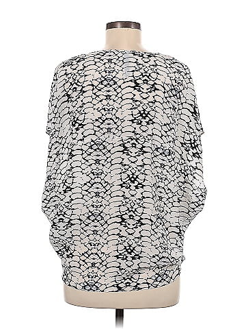 LUXE DELUXE 3/4 Sleeve Silk Top (view 2)