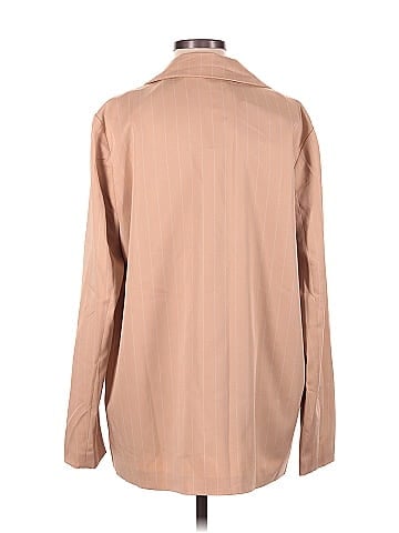 PrettyLittleThing Blazer (view 2)