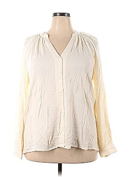 Old Navy Long Sleeve Button-Down Shirt (view 1)