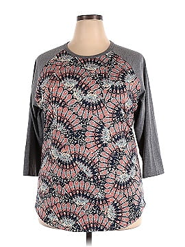 Lularoe 3/4 Sleeve T-Shirt (view 1)