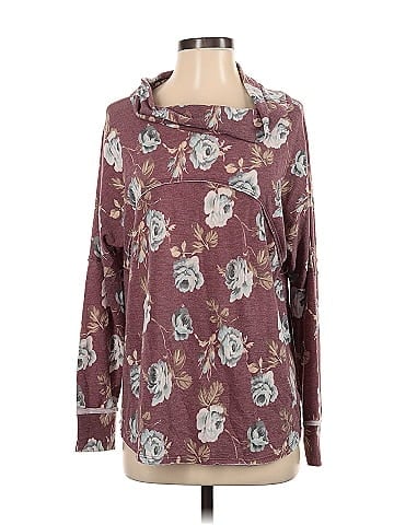 Dear Scarlett Long Sleeve Blouse (view 1)
