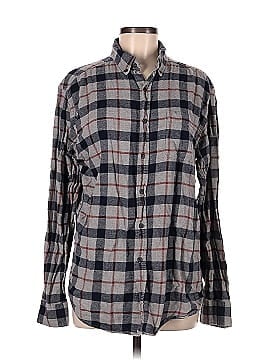 Croft & Barrow Long Sleeve Button-Down Shirt (view 1)