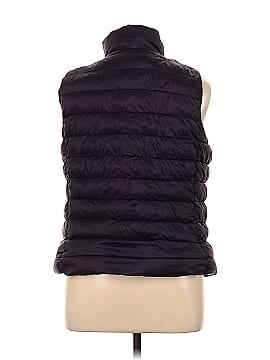 Gap Outlet Vest (view 2)