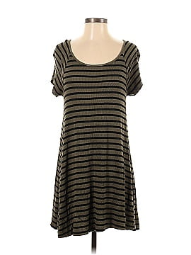 Old Navy Casual Dress (view 1)