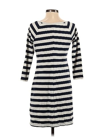 Old Navy Casual Dress (view 2)