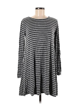 Old Navy Casual Dress (view 1)